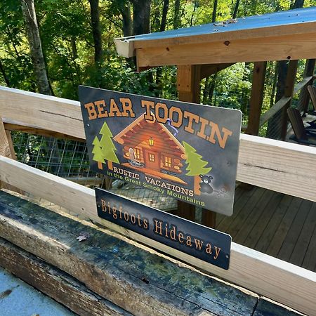 Bigfoots Hideaway Cabin แกตลิงเบิร์ก ภายนอก รูปภาพ