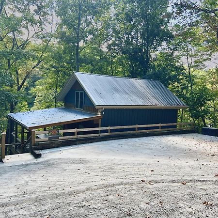 Bigfoots Hideaway Cabin แกตลิงเบิร์ก ภายนอก รูปภาพ
