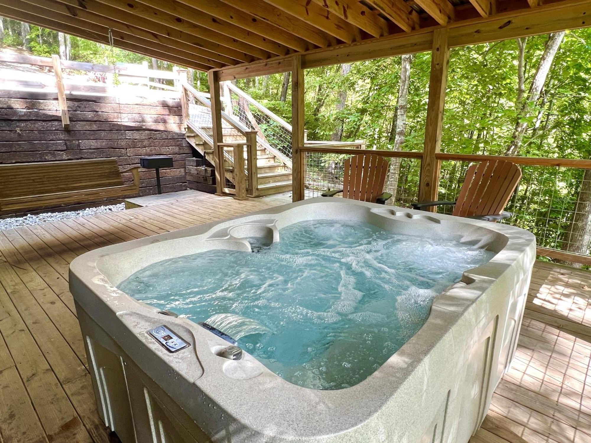 Bigfoots Hideaway Cabin แกตลิงเบิร์ก ภายนอก รูปภาพ